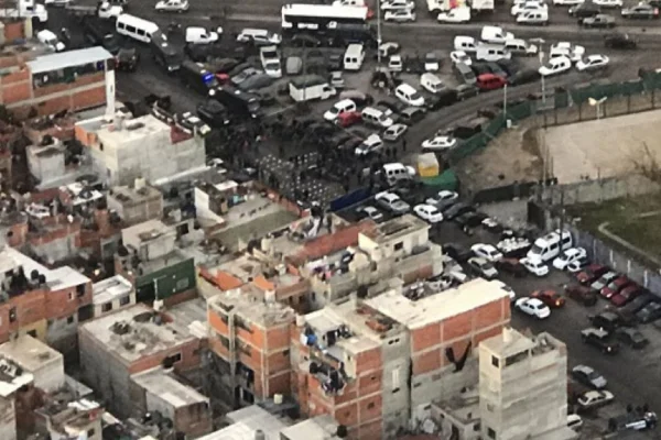 El Gobierno porteño se prepara para tomar a cargo la seguridad en la Villa 1-11-14 con más de 1000 policías