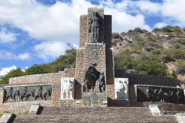 A 200 años del regreso de San Martín de la Campaña al Perú