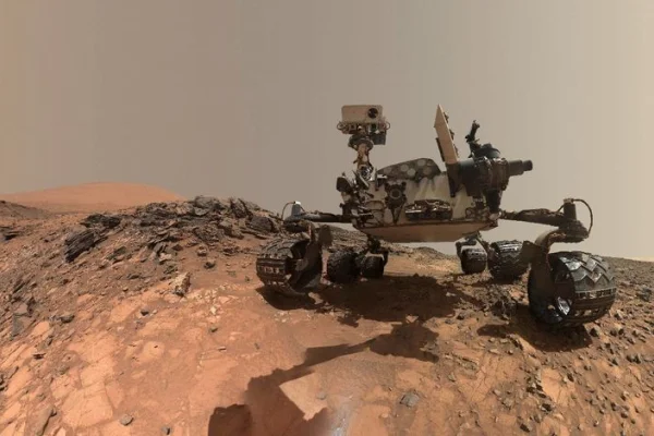 Un robot explorador de la NASA halló evidencias de un antiguo lago en Marte