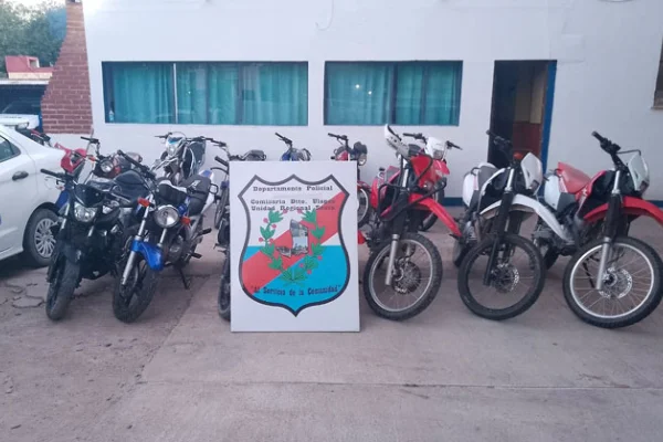 Recuperaron 14 motocicletas robadas en Ulapes