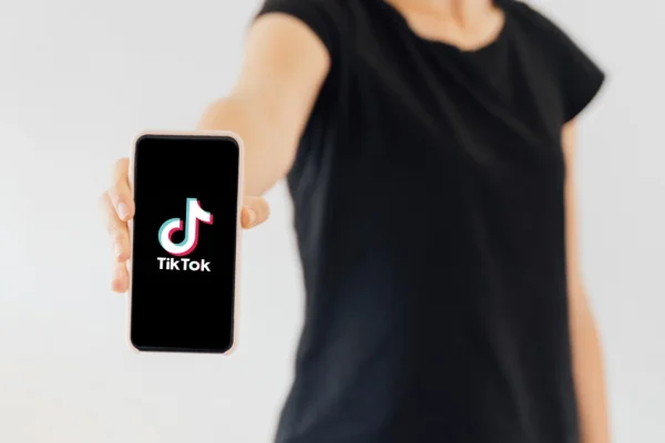 La Unión Europea prohibió TikTok en los dispositivos de su personal