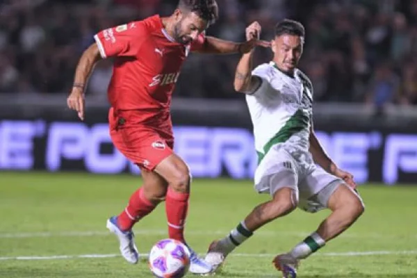 Independiente no pudo ni con uno más y empató ante Banfield