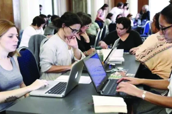 A propósito del 8M: cómo repensar los espacios de trabajo para una América Latina más igualitaria