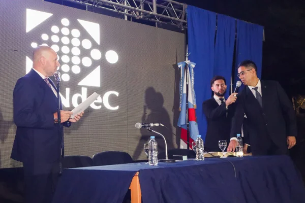 Asumió el nuevo rector de la Universidad Nacional de Chilecito