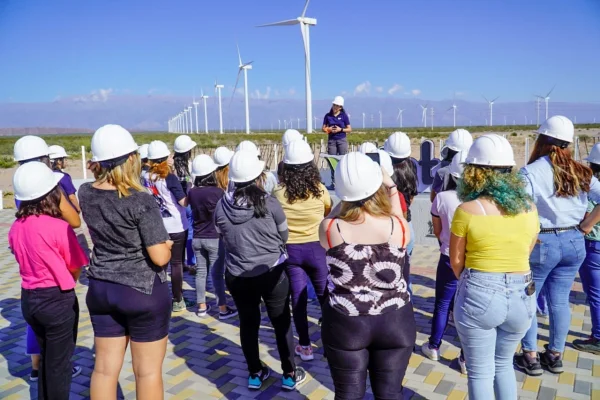 Energías renovables amplían la presencia de mujeres