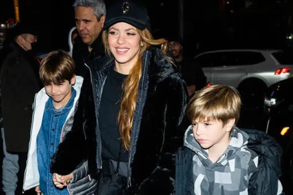 Shakira y sus hijos se mudan lejos de Gerard Piqué
