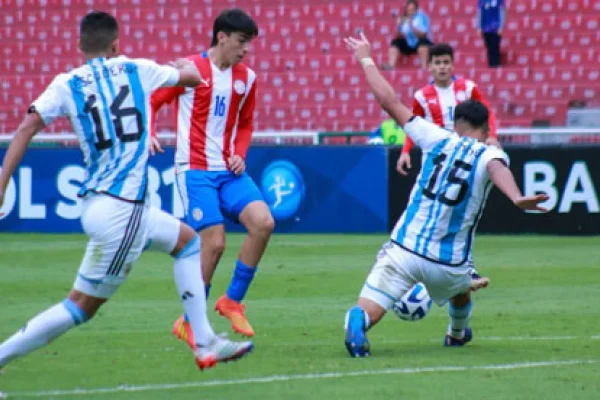 La Sub 17 empató con Paraguay y metió un pie en el Mundial