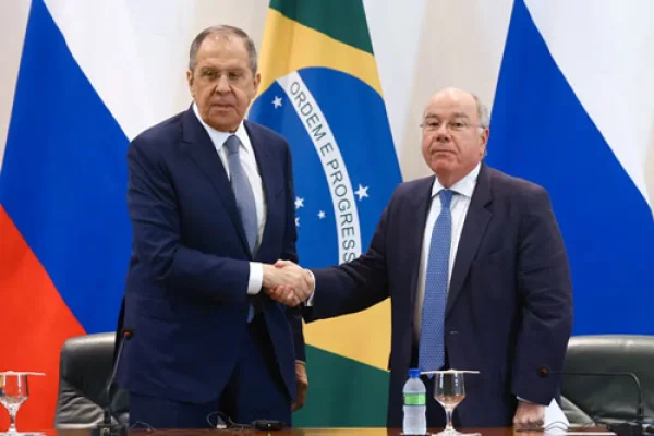 Se reunieron los cancilleres de Rusia y Brasil