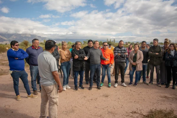 Municipio colaborará con obras para la Colectividad Boliviana