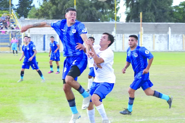 Alta Rioja debutó y obtuvo una victoria histórica