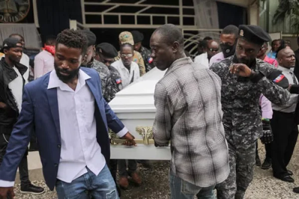 Violencia en Haití: 70 muertos y 40 heridos en cinco días de enfrentamientos entre bandas rivales