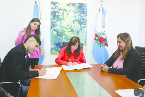 La comuna capitalina firmó convenio con ACER