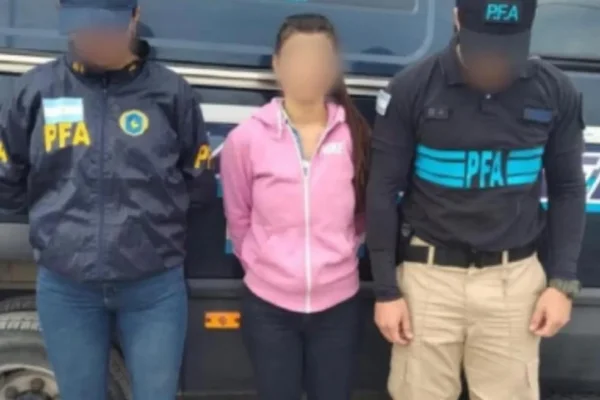 Detuvieron a falsa médica en Neuquén: tenía pedido de captura nacional y ejercía en hospitales públicos