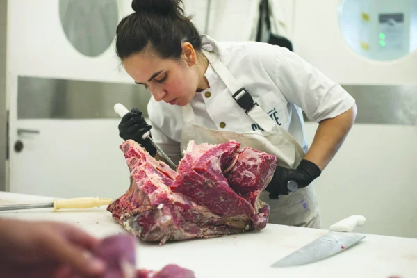 Nace en La Rioja la primera Escuela para Carniceras