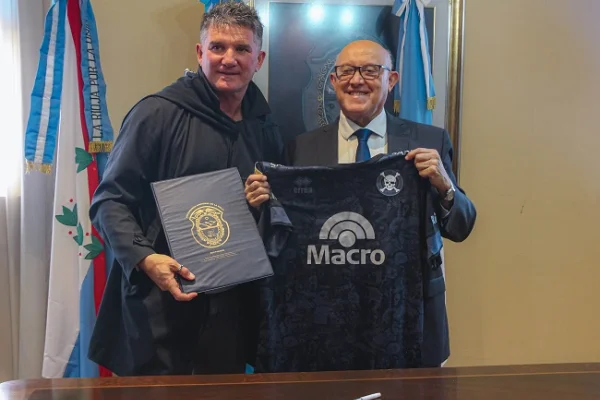 La UNLaR firmó convenio con el Club Belgrano de Córdoba