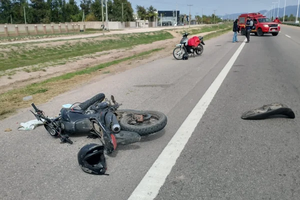 Dos heridos dejó una colisión entre motos