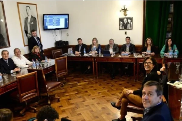 El senador Ricardo Guerra mantuvo un encuentro con el ministro del Interior Wado de Pedro