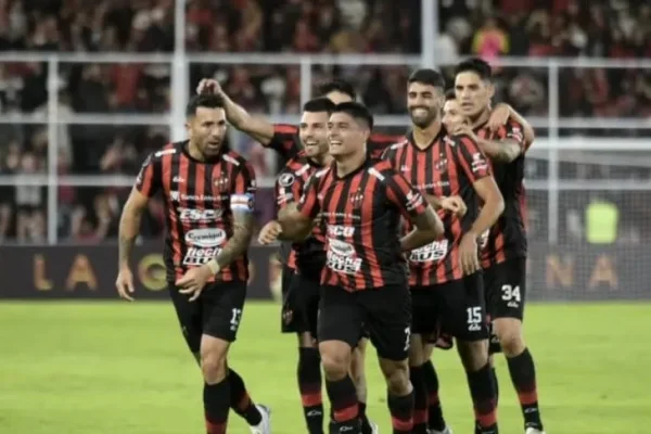 Patronato ganó por primera vez en Copa Libertadores: goleó a Melgar en Paraná