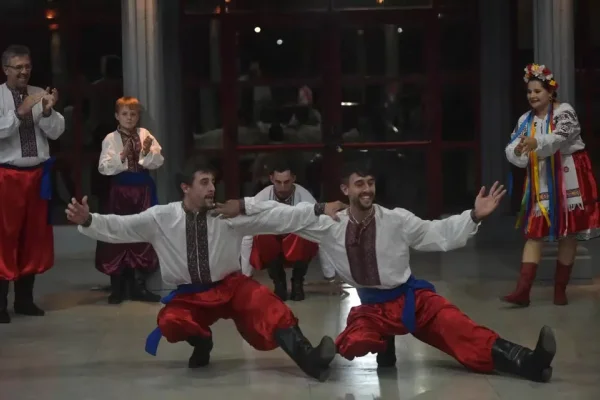 La familia cordobesa que creó un ballet para honrar a sus antepasados ucranianos