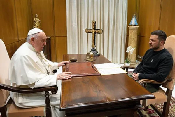 El Papa Francisco recibió a Zelenski, el presidente de Ucrania