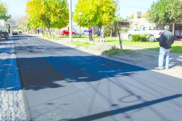 Avanza en Chilecito el Plan Provincial de Reasfaltado