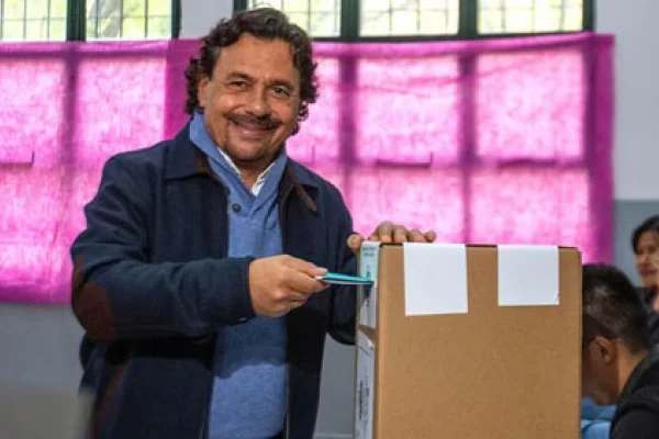 Elecciones en Salta: el gobernador Gustavo Sáenz se impuso ampliamente y logró su reelección