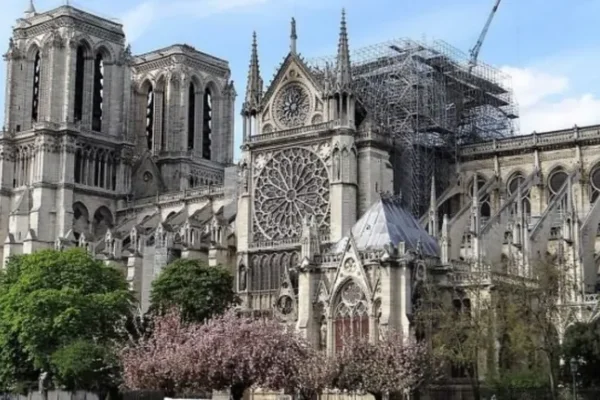 Tras el impactante incendio de 2019, Notre-Dame ya tiene fecha de reapertura