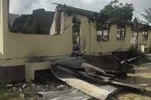 Guyana: El incendio que causó la muerte de 19 menores fue intencional