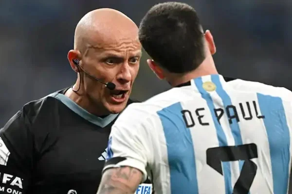 Polémica en la Champions League: el escándalo que podría dejar al árbitro que dirigió Argentina-Francia fuera de la final