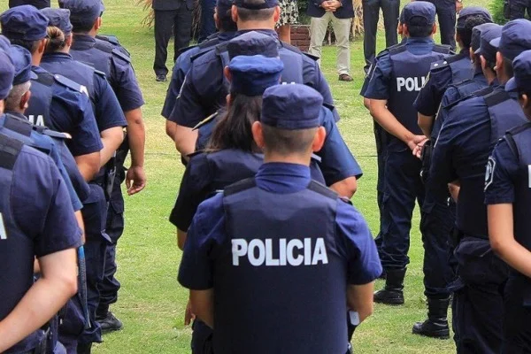 El intendente le “tiró las orejas” a la Policía de Chilecito y les pidió organización