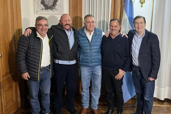 Fortalecidos por la victoria de Jaldo y Manzur, los gobernadores peronistas buscan influir en la estrategia electoral hacia las PASO