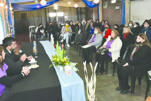 Chamical vive hoy y mañana su Feria Departamental del Libro