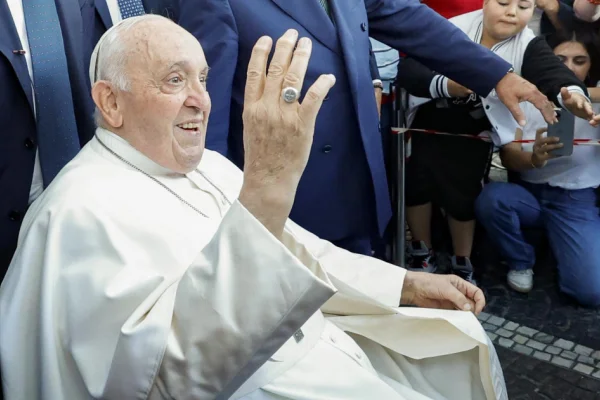 Papa Francisco abandonó el hospital: su agenda en el Vaticano tras recibir el alta médica