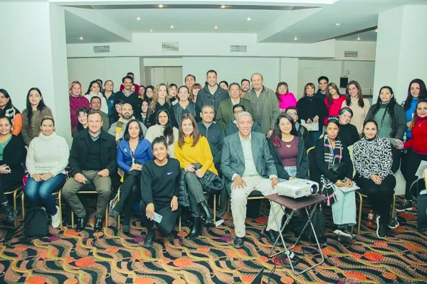 Amplia participación en jornadas de Protocolo