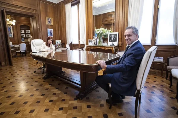 Cristina Fernández de Kirchner recibió a Daniel Scioli en su oficina del Senado