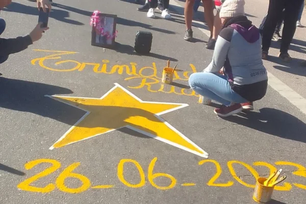 Pintaron una estrella amarilla por Trinidad Ruarte, víctima de siniestro vial