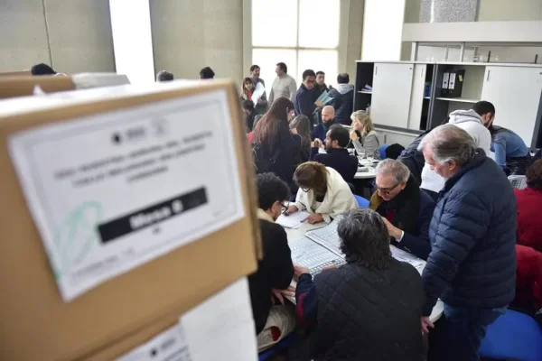 Elecciones en Córdoba: con el 85% de las actas validadas, el escrutinio oficial podría terminar este martes