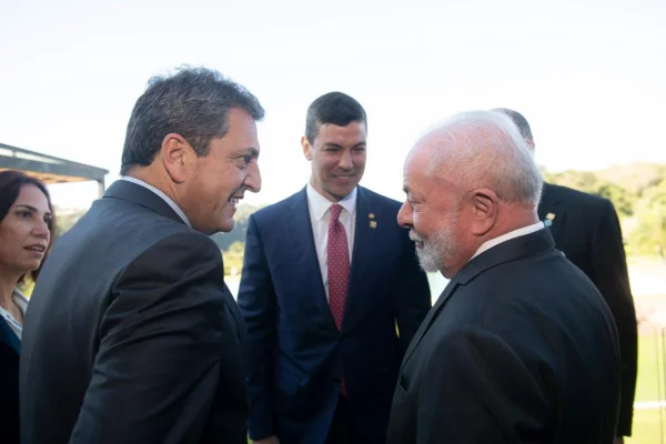 Sergio Massa se reunió con presidentes de la región en Iguazú