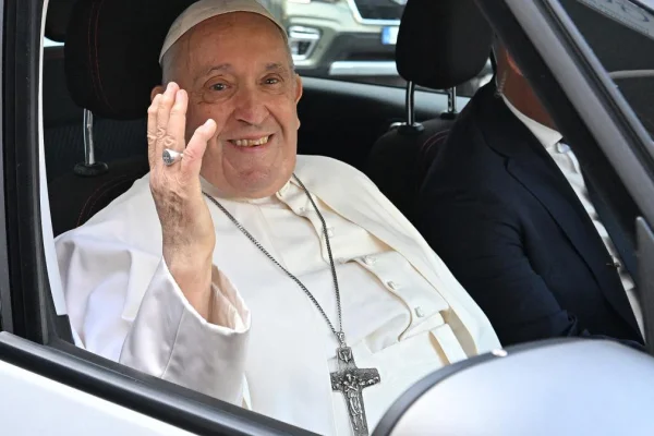 Francisco anunció la creación de 21 nuevos cardenales, incluidos tres argentinos