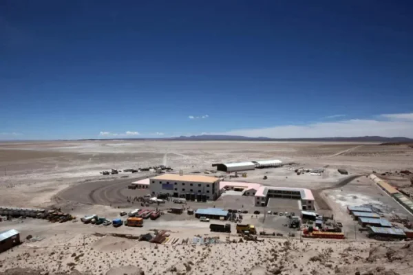 Bolivia anuncia «primera reserva mundial de litio» con 23 millones de toneladas