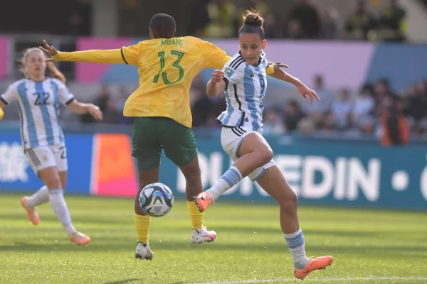 Argentina reaccionó y rescató un empate ante Sudáfrica en el Mundial femenino