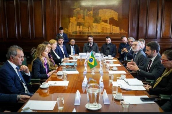 Avanza un proyecto de integración energética entre Argentina y Brasil