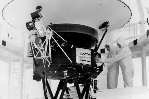 La Nasa reanudó el contacto con Voyager 2 luego de dos semanas de silencio por un error
