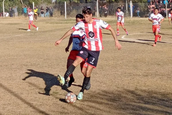 Comercio sacó ventaja en el arranque de las semifinales