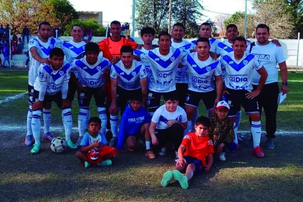 Barrio Argentino mantiene la diferencia en la cima de la tabla