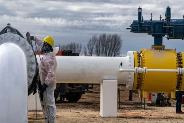 Energía de la Nación informó que el gasoducto desde Vaca Muerta ya comenzó a transportar