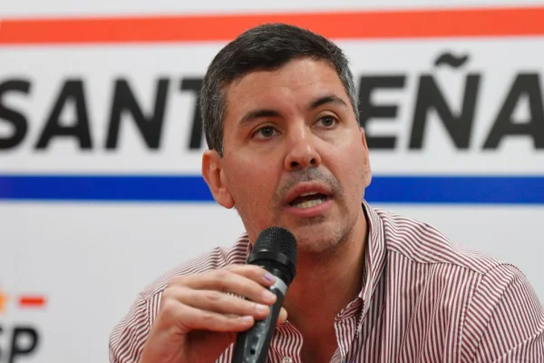 Peña asume el Gobierno de Paraguay con un fuerte desafío en materia social