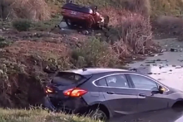 Un muerto y tres heridos dejó un impresionante accidente en la Autopista Buenos Aires-La Plata
