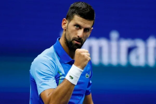 Djokovic debutó con éxito en el US Open y recuperará el número uno del mundo