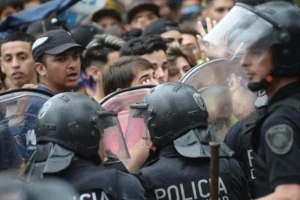 Comisario de Anguinán sufrió agresiones en un partido de fútbol